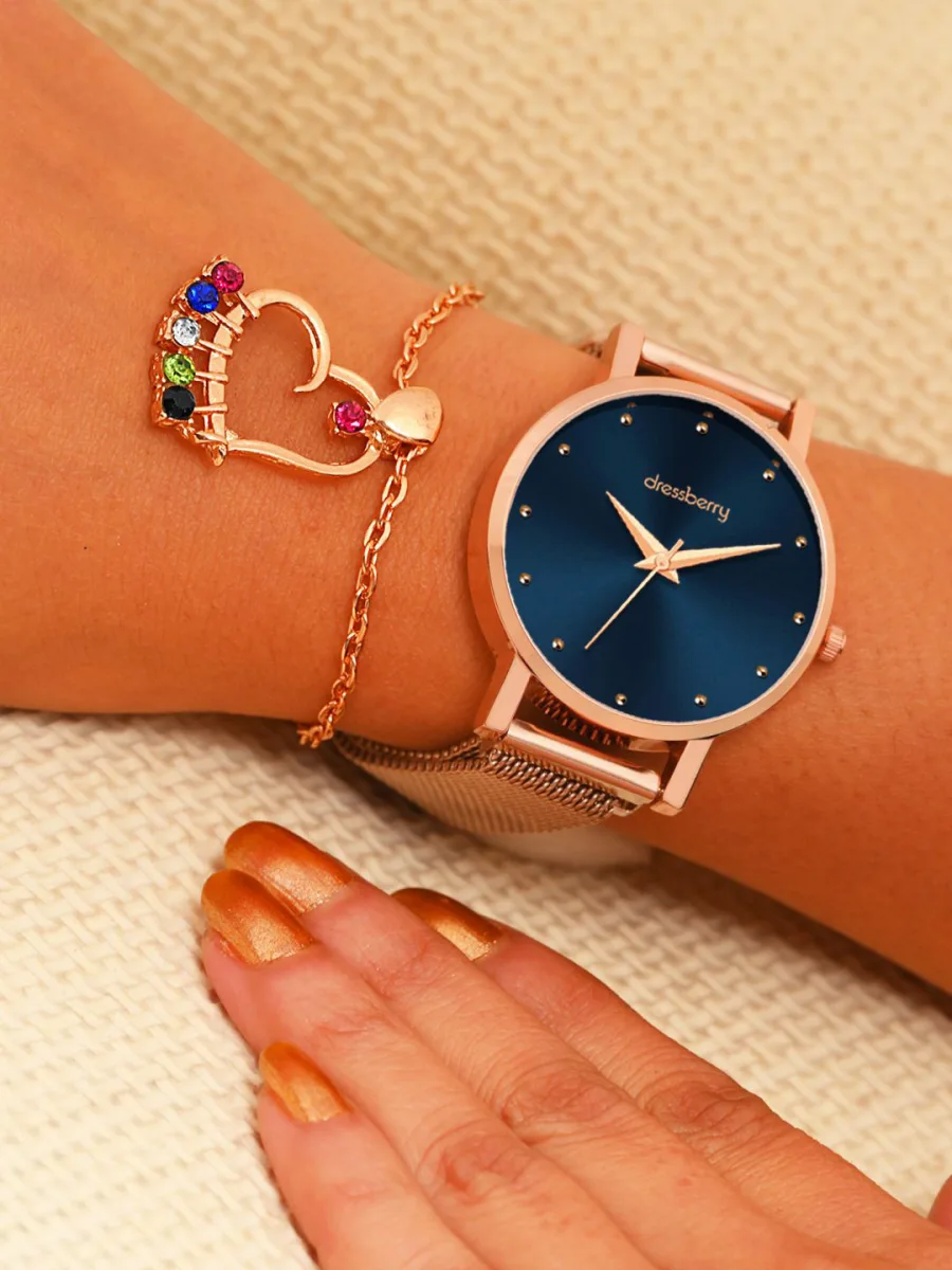Rose Gold Mesh Analog Watch
