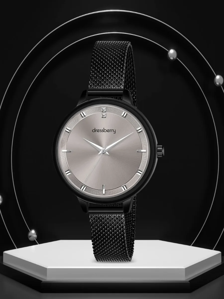Black Mesh Analog Watch