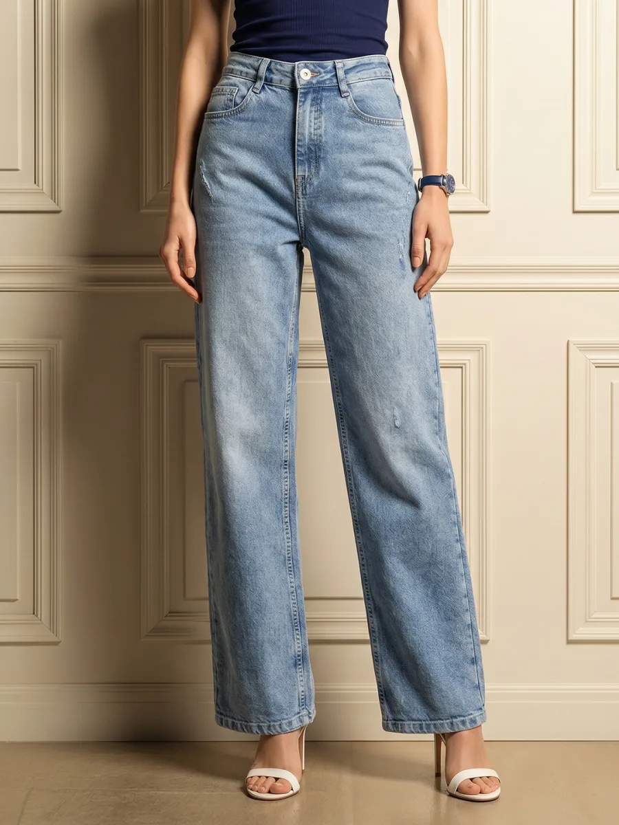 Women Straight Fit Jeans