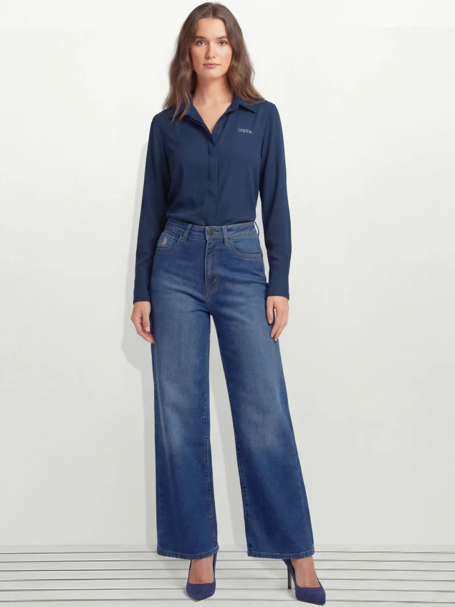 Silky Straight Fit Jeans — Caramel