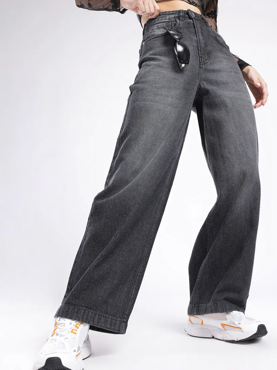 Women Light Fade Jeans