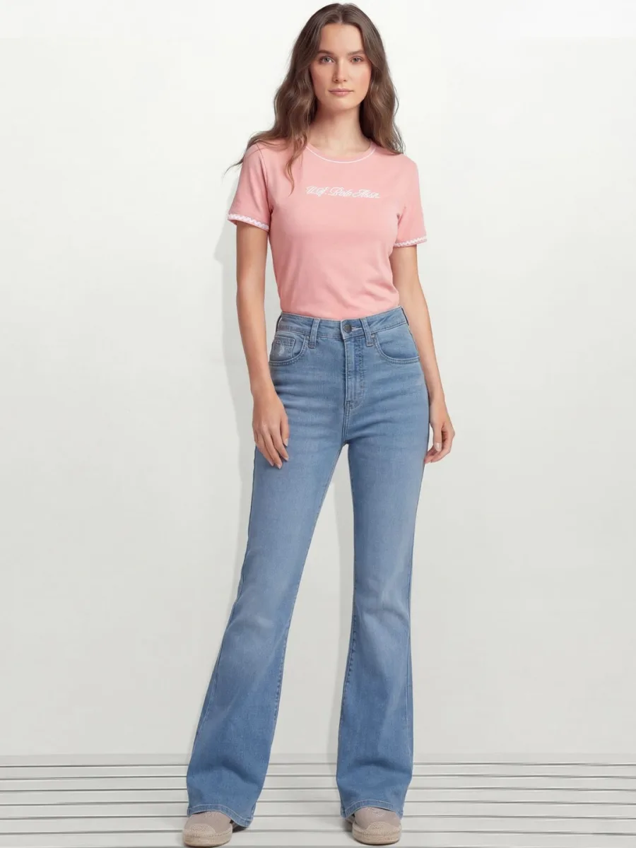 Essential Wide Leg Jeans