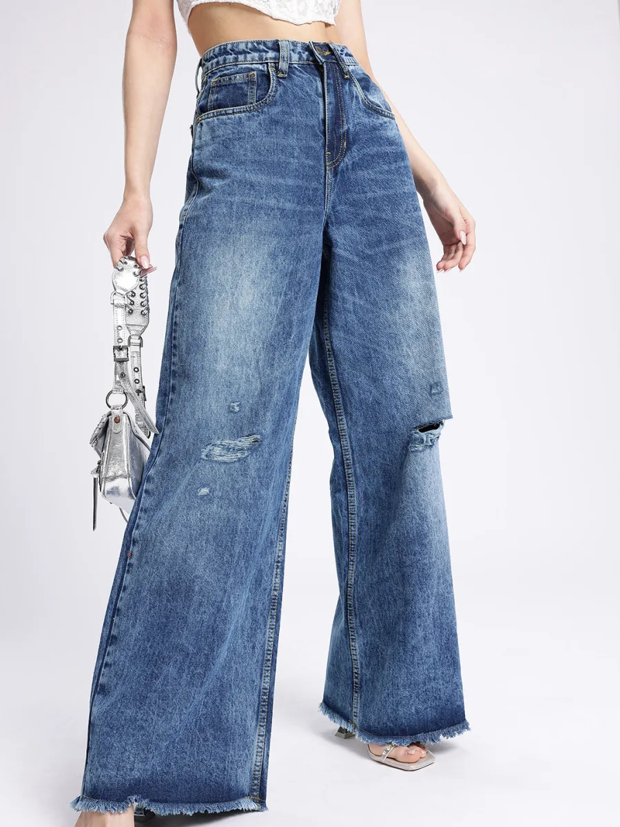 Women Relaxed Fit Jeans