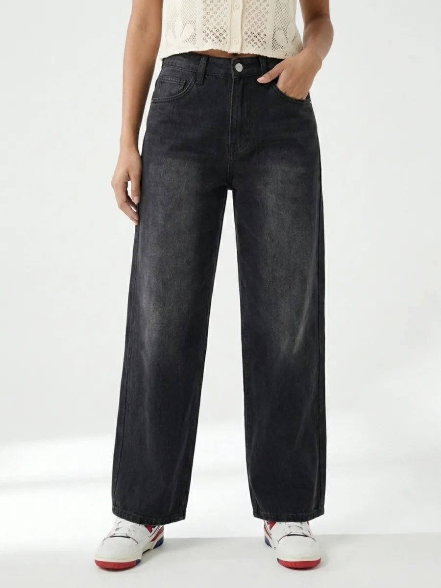 Women Mid-Rise Jeans