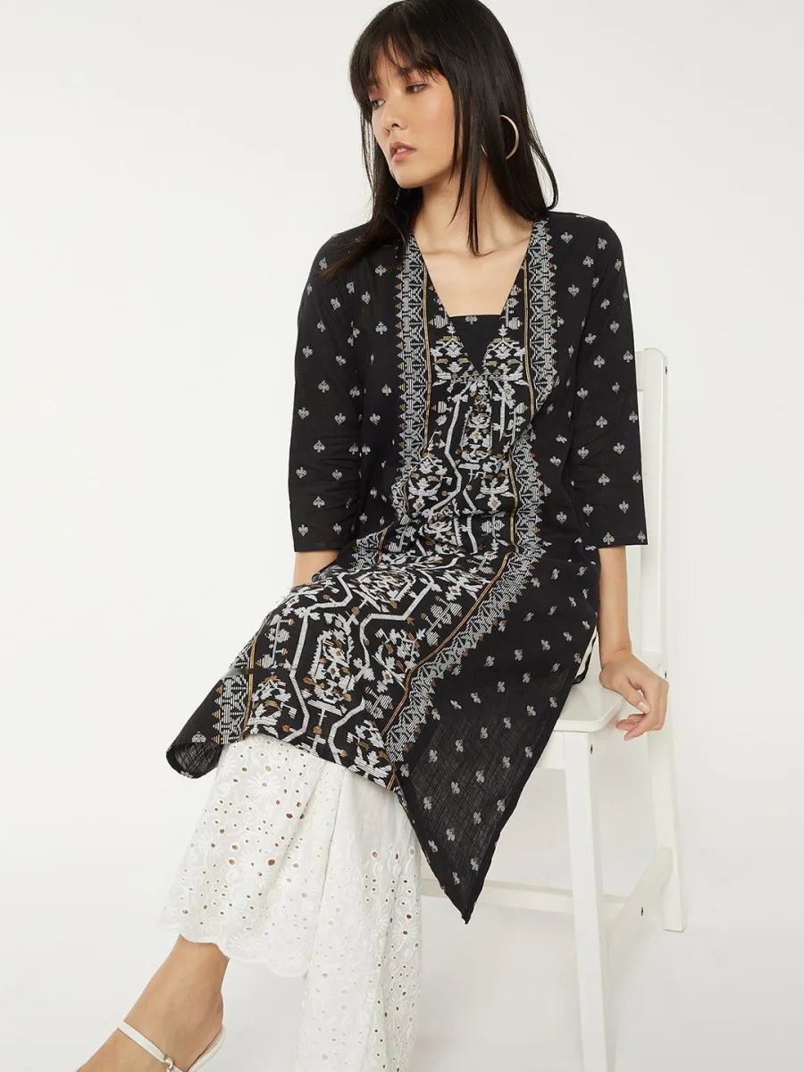 Floral Kaftan Kurta