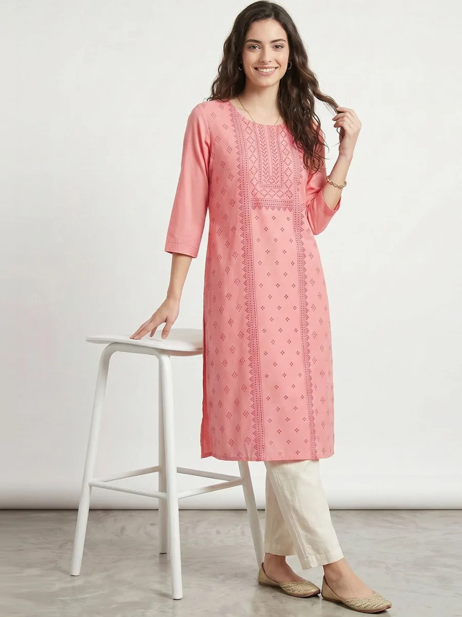 Women Geometric Printed Kurta