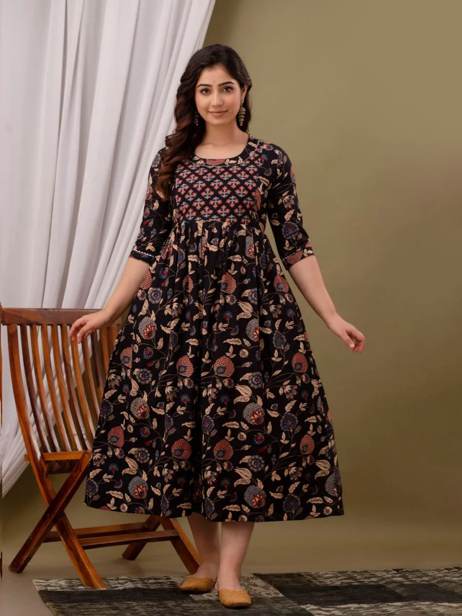 Women Floral Anarkali Kurta