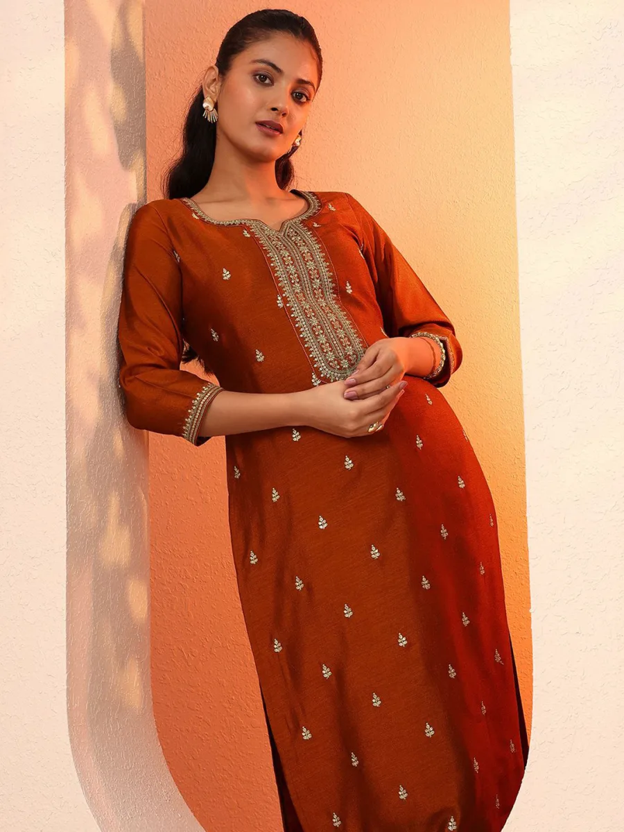 Embroidered Straight Kurta