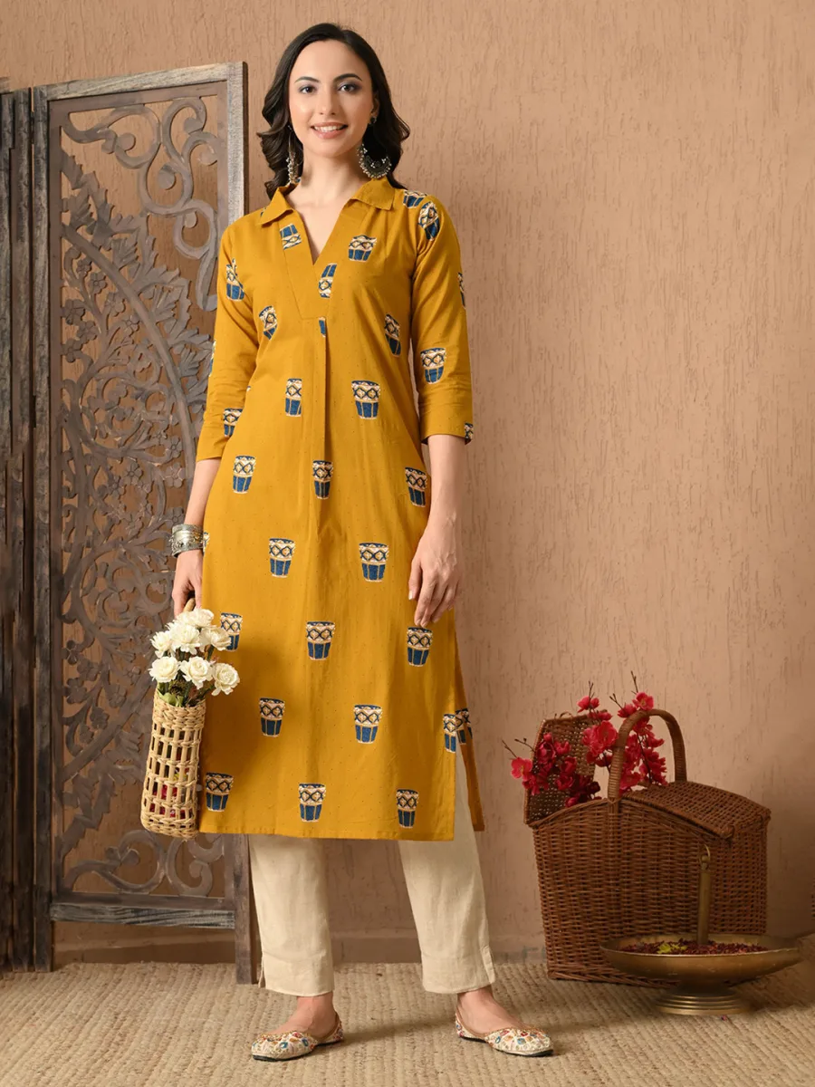 Women Printed Festive Kurta
