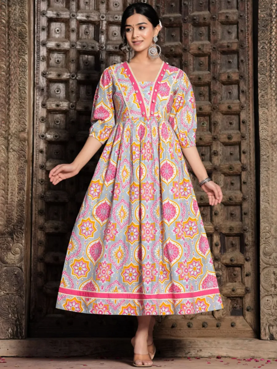 Essential Anarkali Kurta — Sand