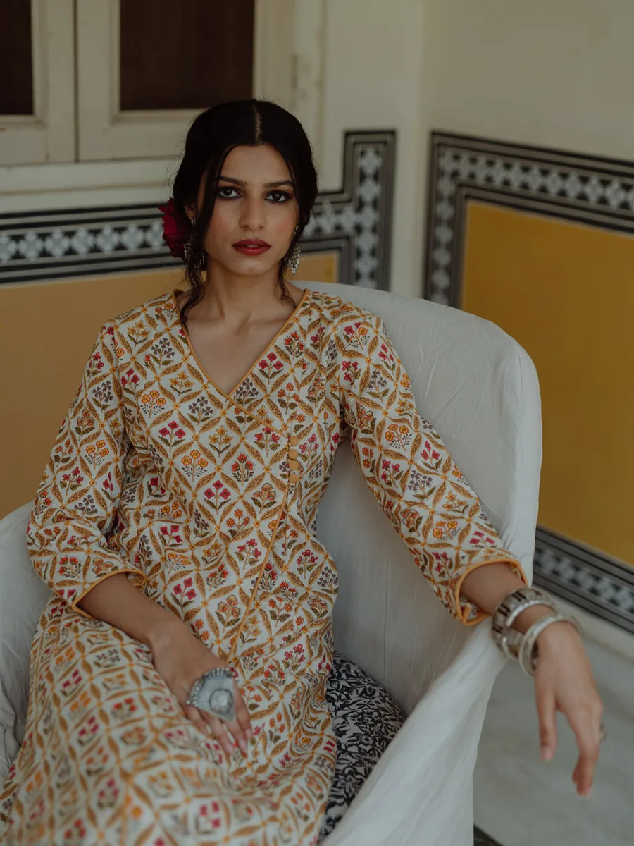 Women Printed Angrakha Kurta