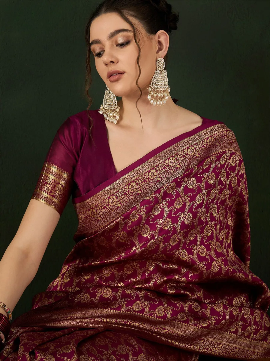 Banarasi Saree with Blouse — Berry