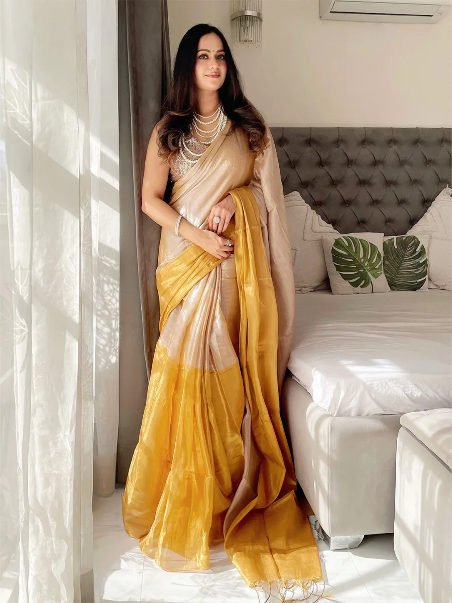 Colourblocked Printed Saree