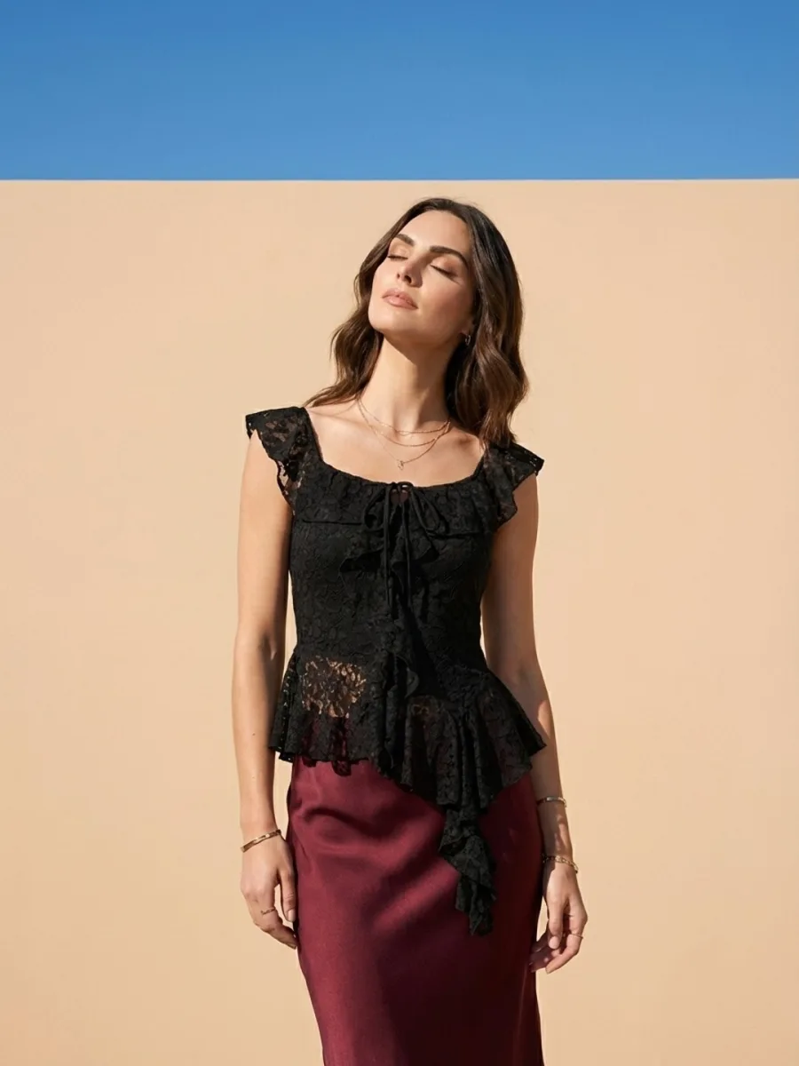Floral Lace Fitted Top