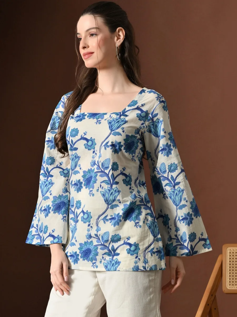 Floral Print Flared Sleeve Top