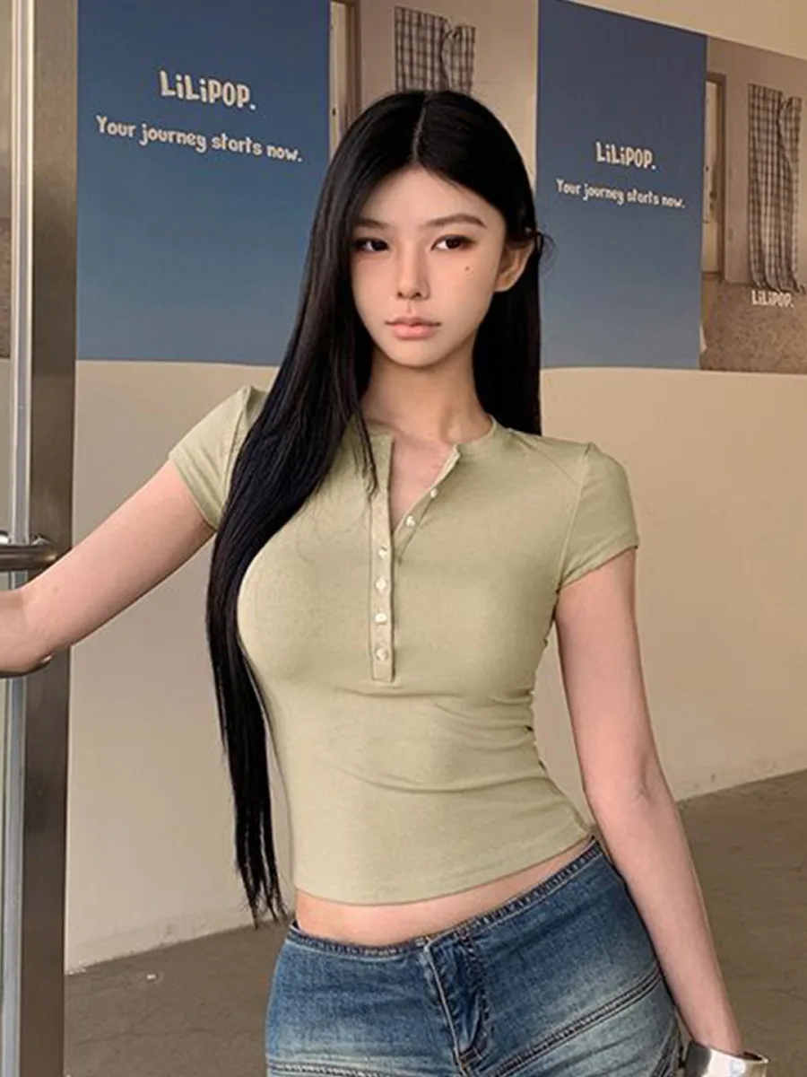 Women Solid Crop Top