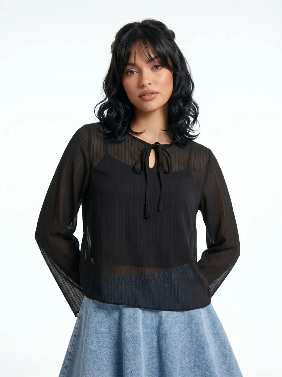 Tie-up Neck Top