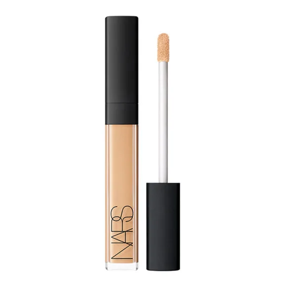 Classic Berry Liquid Concealer