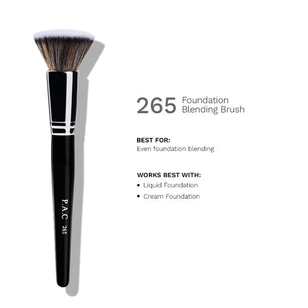 Bold Makeup Brush — Nude