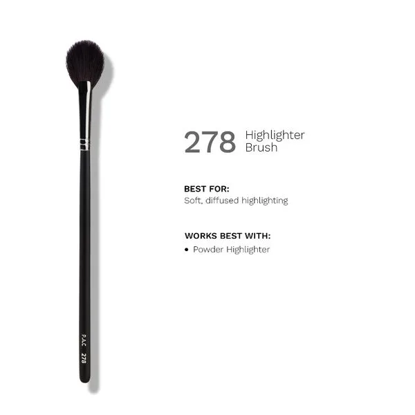 Essential Makeup Brush — Natural